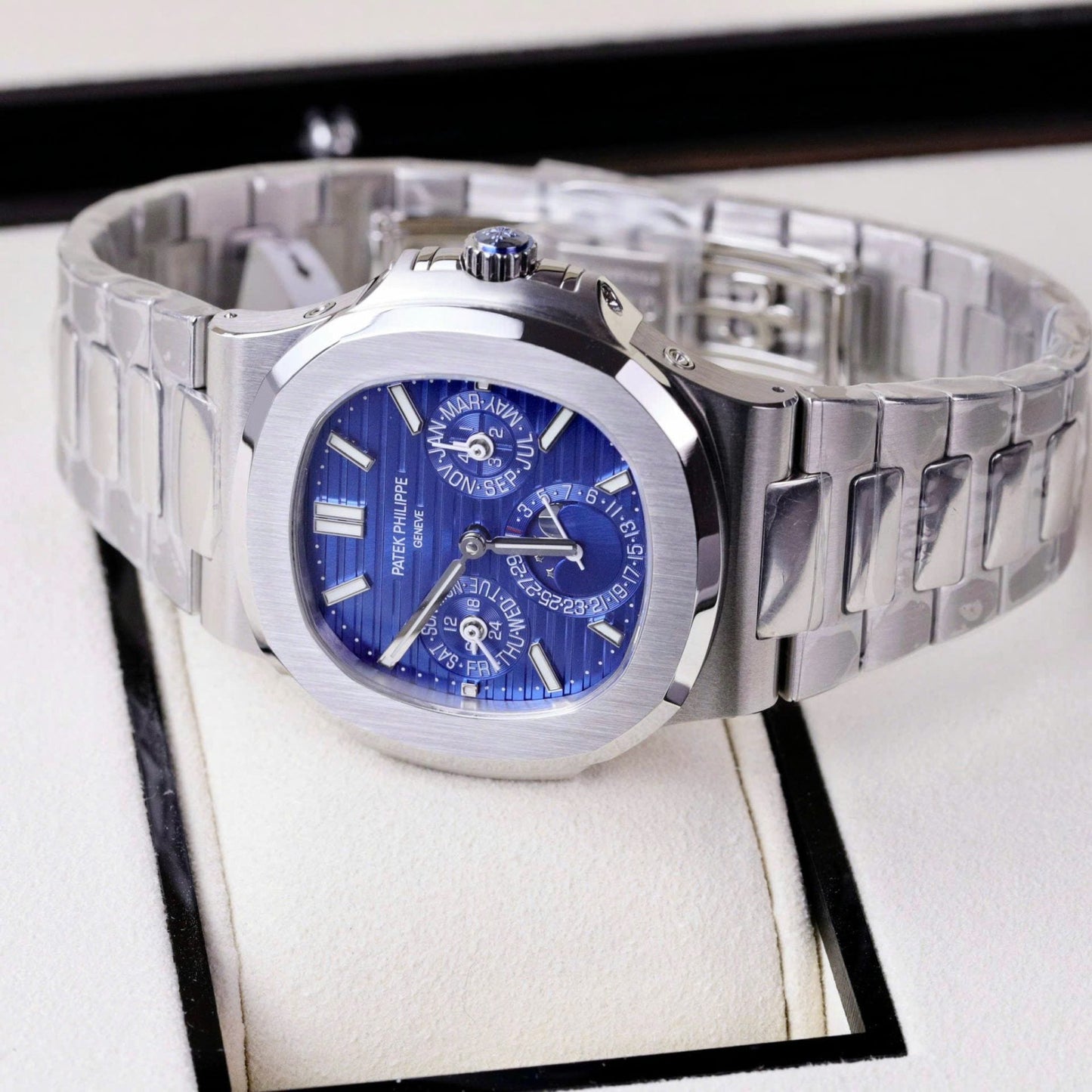 Patek Philippe Nautilus 5740