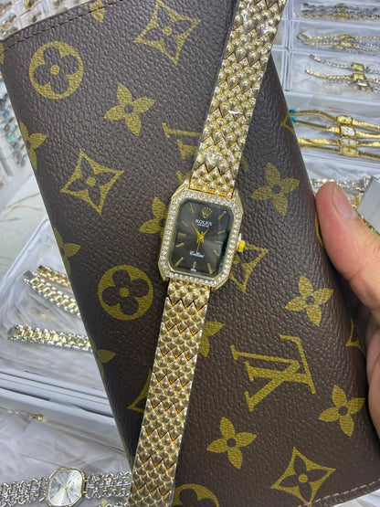 Montre Femme Rectangulaire Noire Cristal