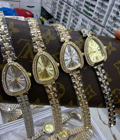 Montre femme Serpenti cristal – 4 coloris